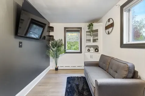 4 Thomas Street Rochester NH 03867