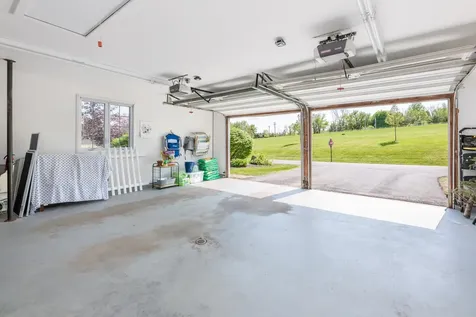 7 Harvest Lane Laconia NH 03246