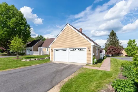 7 Harvest Lane Laconia NH 03246