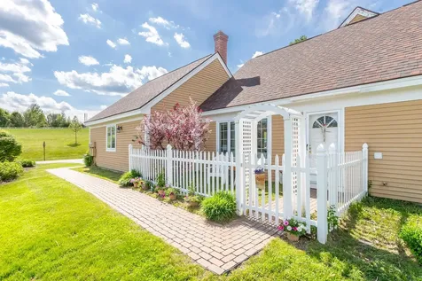 7 Harvest Lane Laconia NH 03246