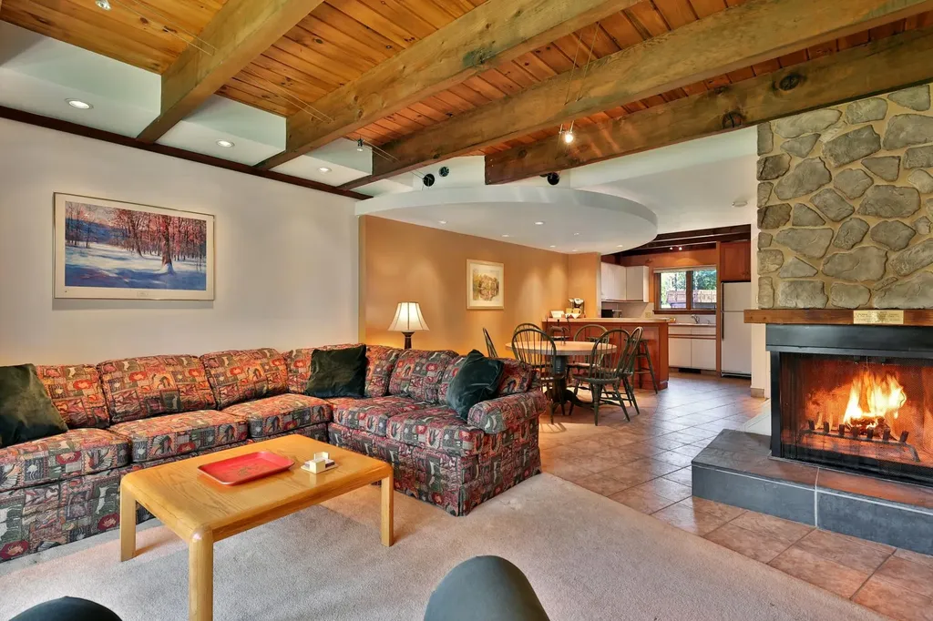 768 East Mountain Road Killington VT 05751