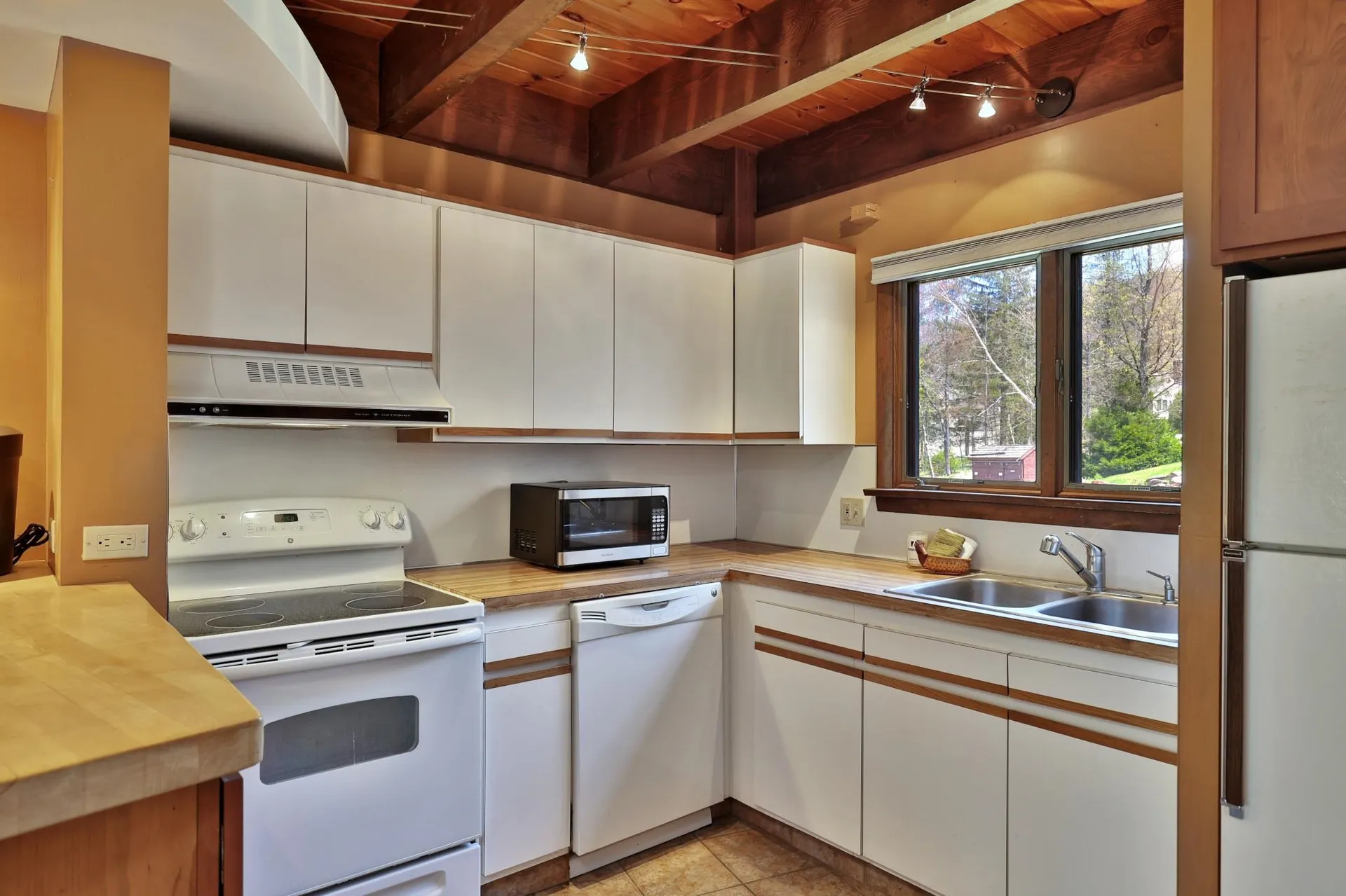 768 East Mountain Road Killington VT 05751