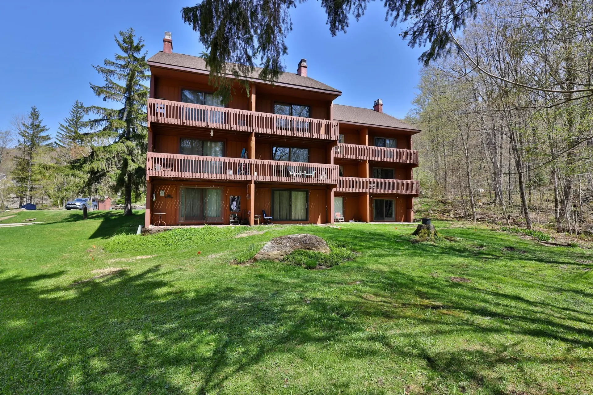 768 East Mountain Road Killington VT 05751