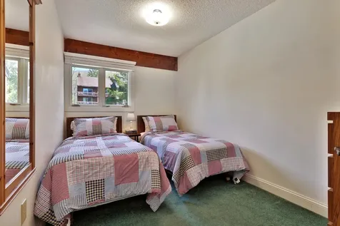 768 East Mountain Road Killington VT 05751