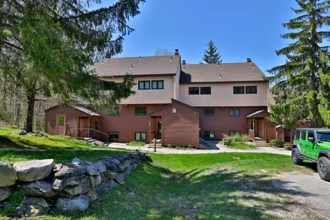 768 East Mountain Road Killington VT 05751