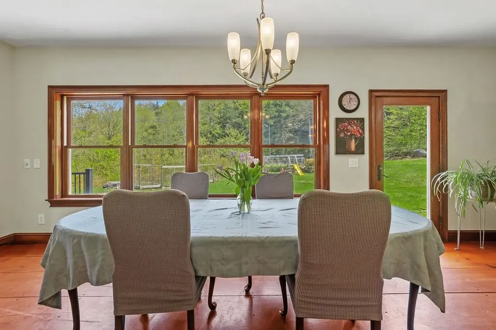 217 Granite Hill Road Wilmot NH 03287