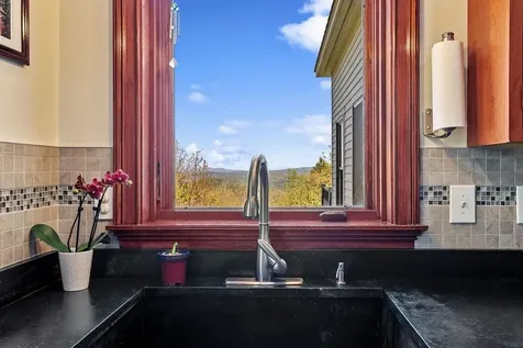 217 Granite Hill Road Wilmot NH 03287
