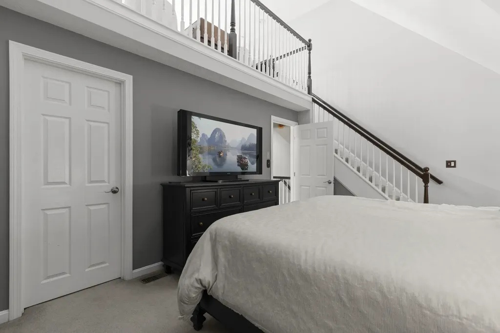 40 Prestonfield Road Nashua NH 03064