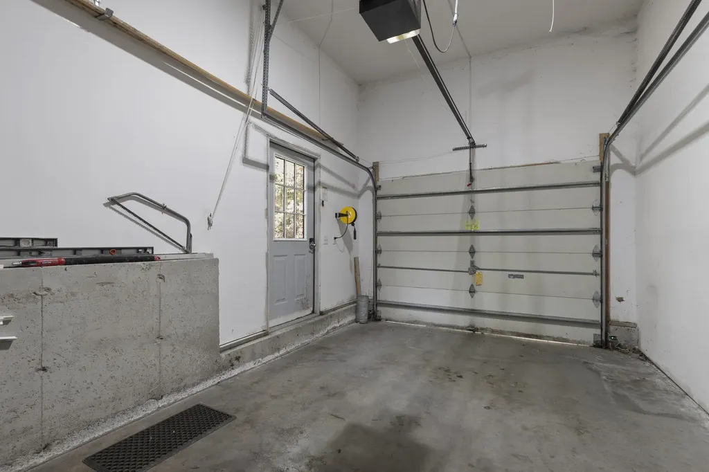 40 Prestonfield Road Nashua NH 03064