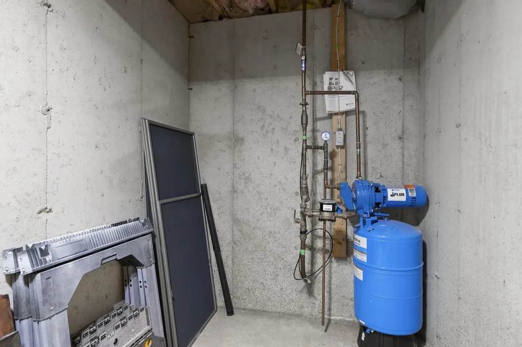 40 Prestonfield Road Nashua NH 03064