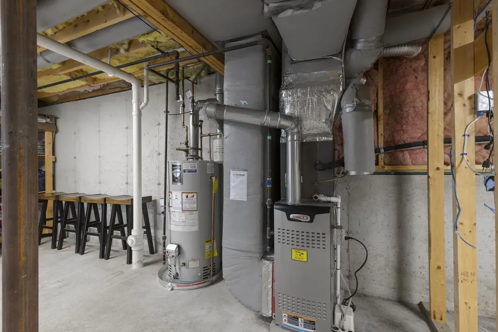 40 Prestonfield Road Nashua NH 03064