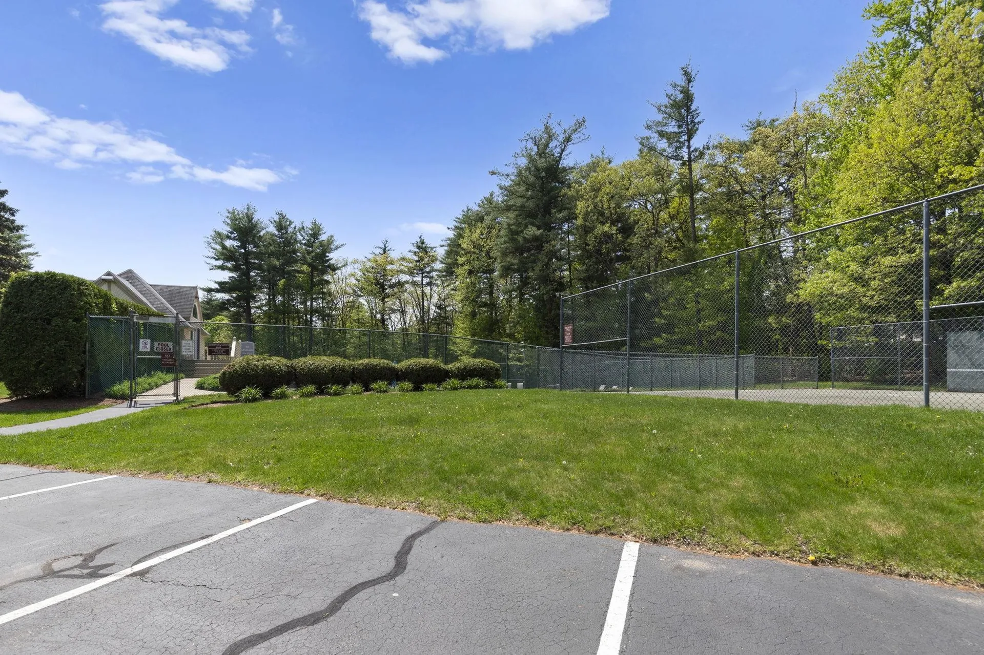 40 Prestonfield Road Nashua NH 03064