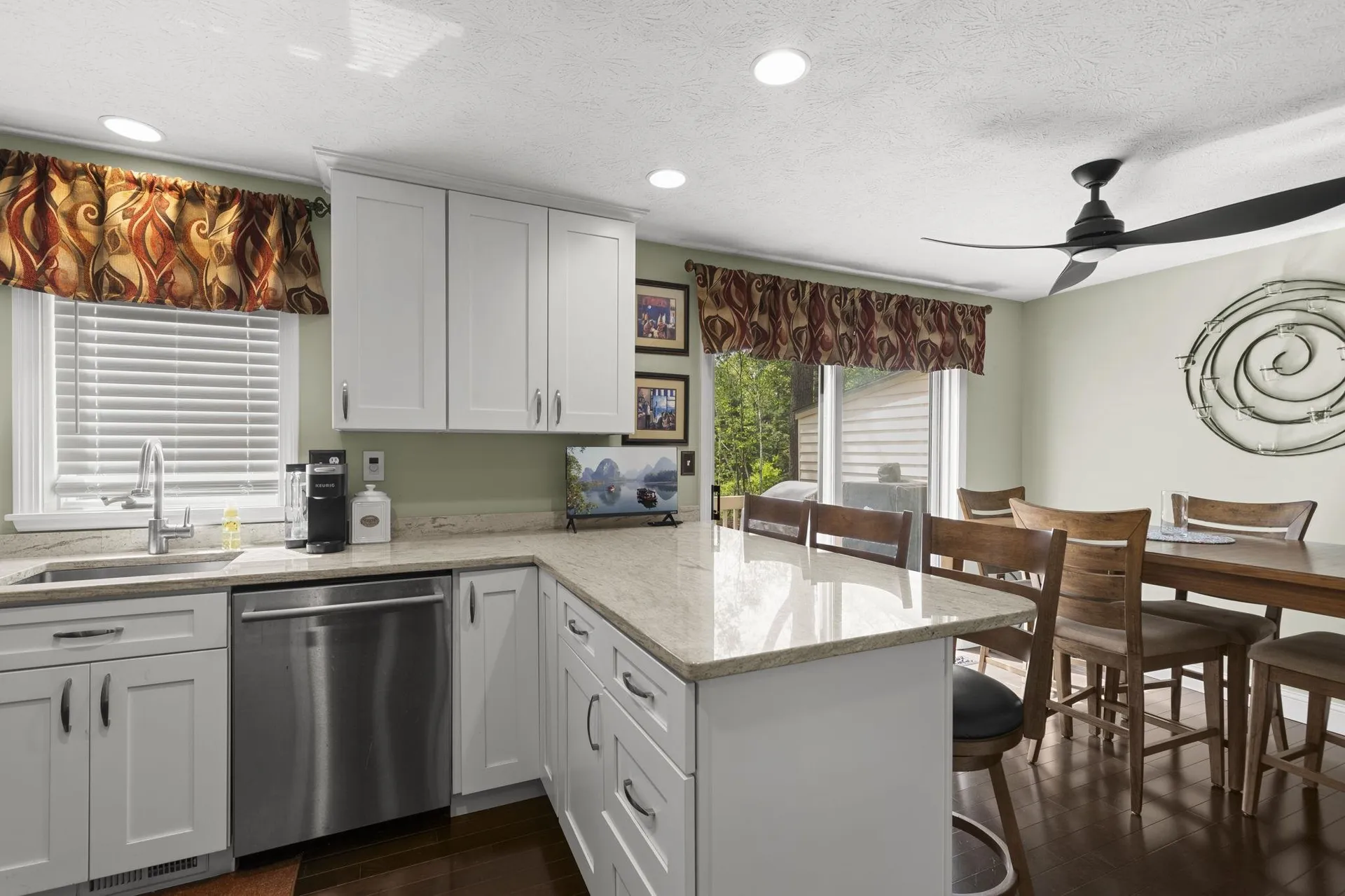 40 Prestonfield Road Nashua NH 03064