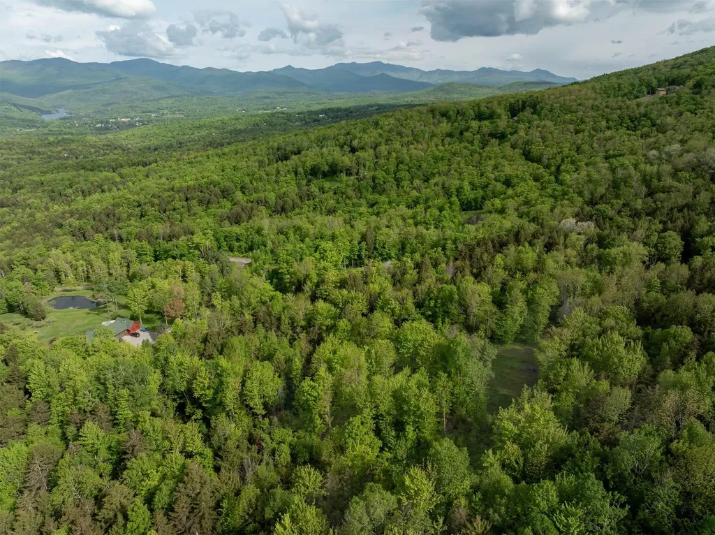 00 Bear Creek Lane Waterbury VT 05671