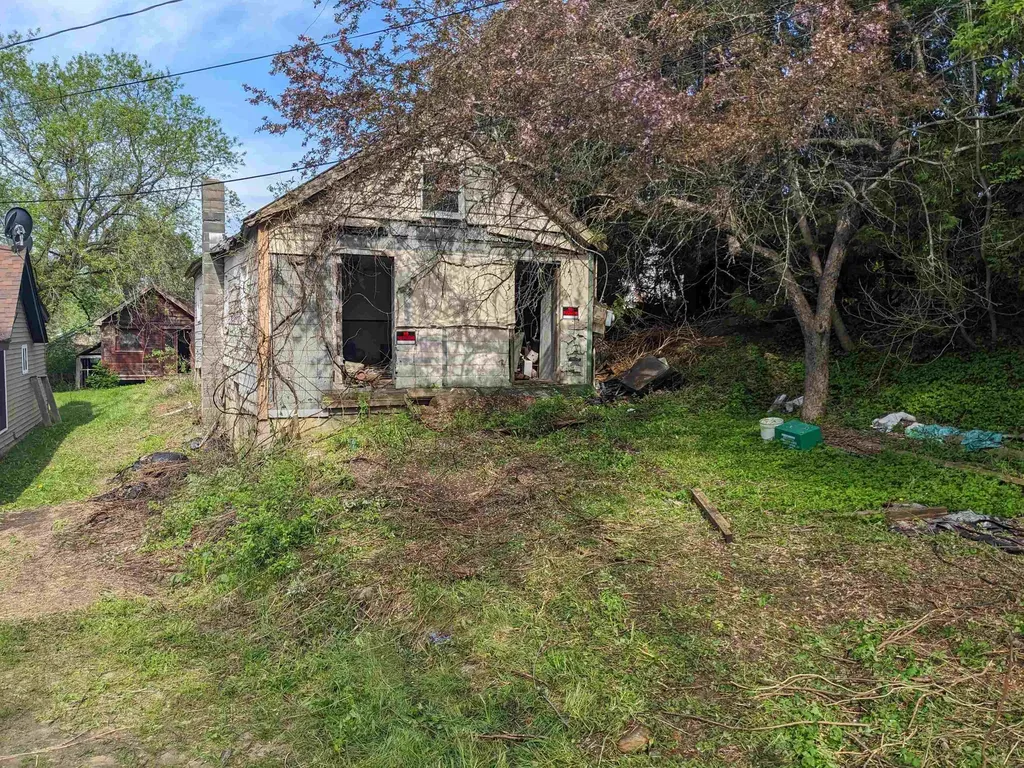 3 Central Avenue Rutland City VT 05701