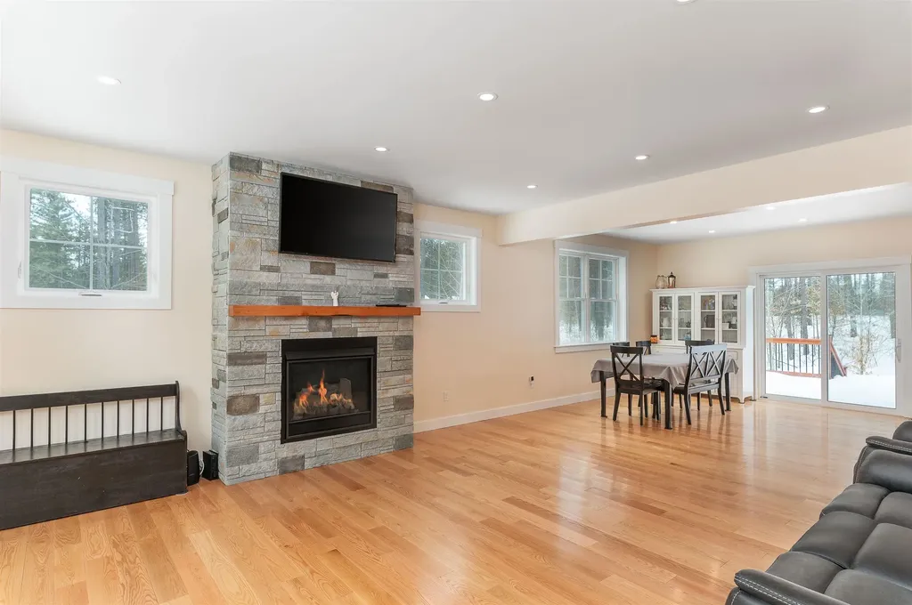 16 Ghia Street Fryeburg ME 04037