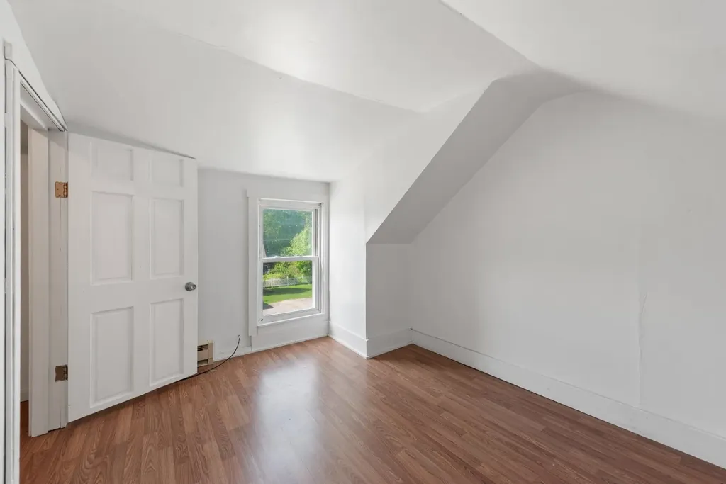 14 Winter Street Plymouth NH 03264