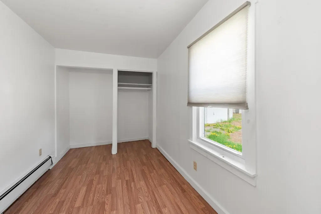 14 Winter Street Plymouth NH 03264