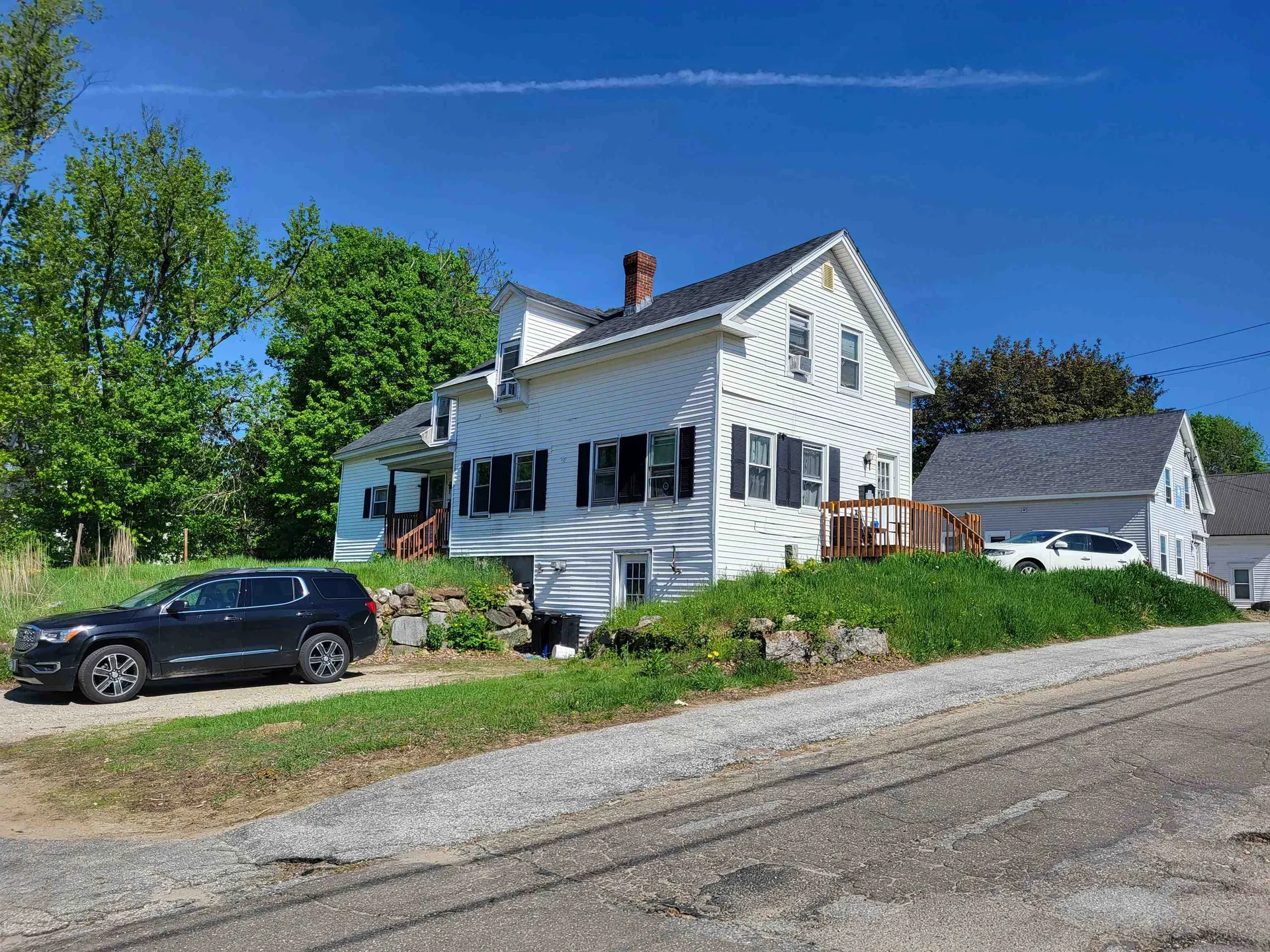 14 Winter Street Plymouth NH 03264