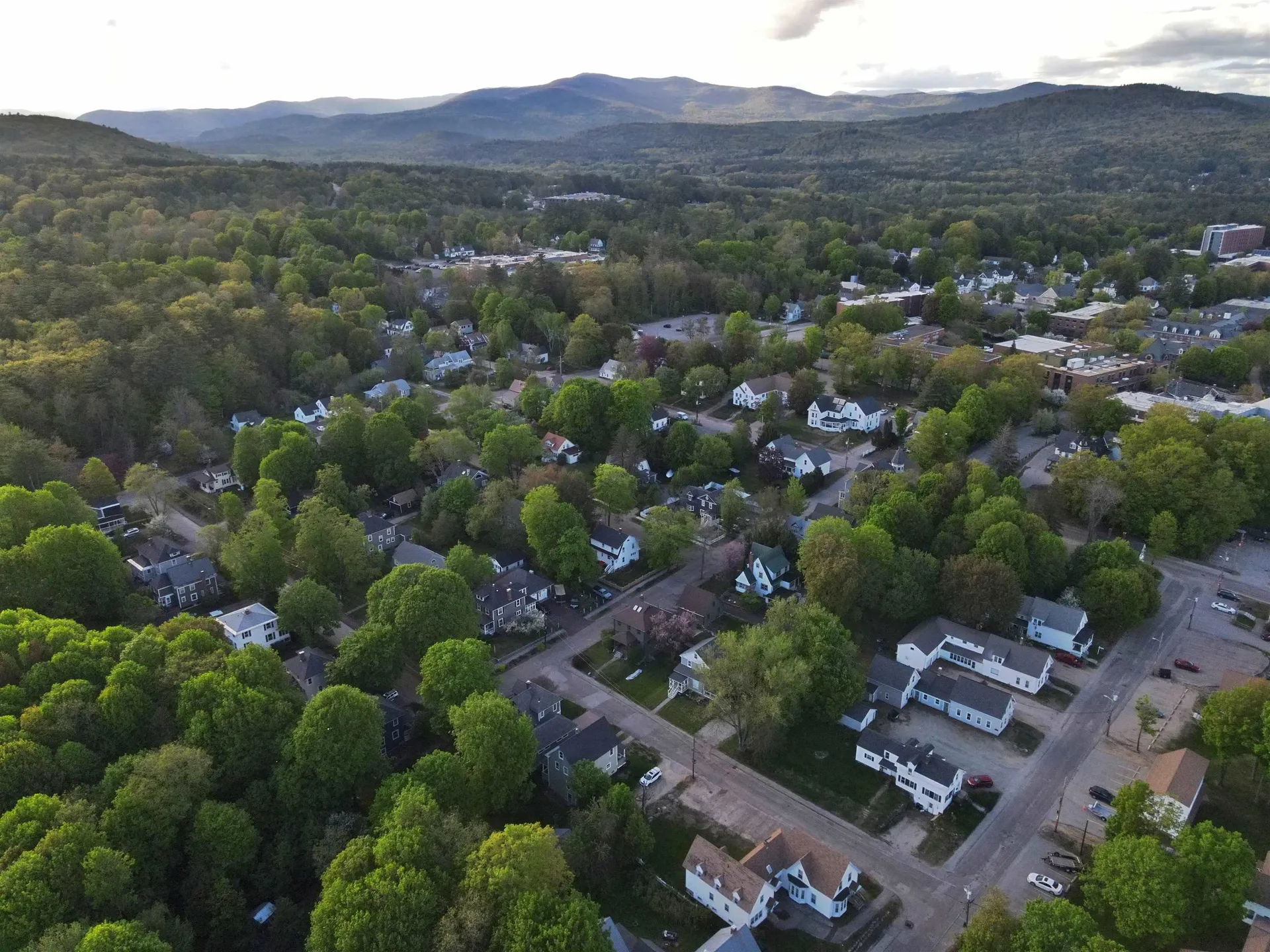 14 Winter Street Plymouth NH 03264