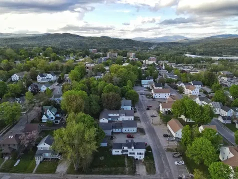 14 Winter Street Plymouth NH 03264