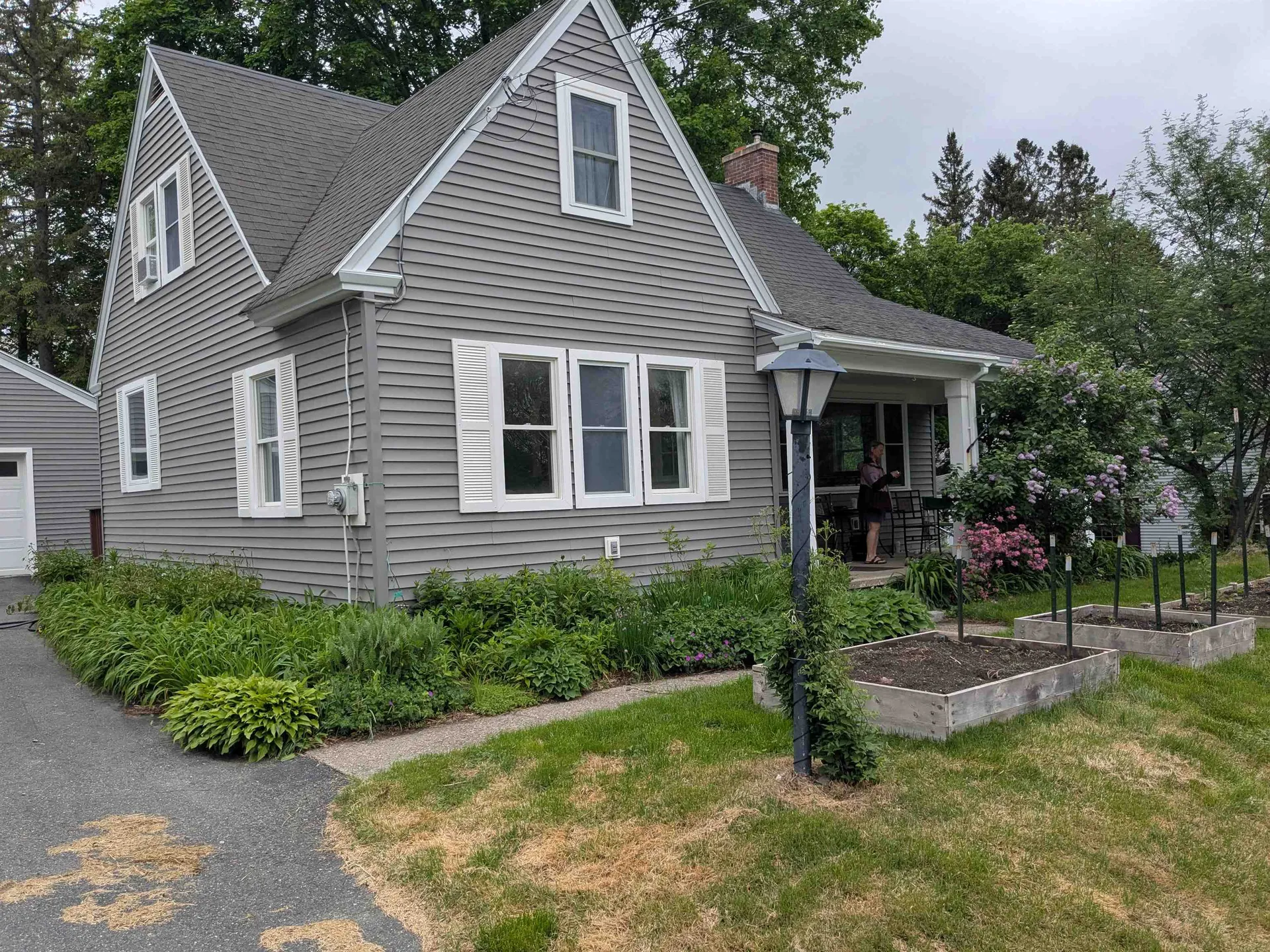 17 Hough Street Lebanon NH 03766