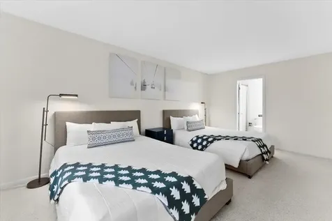 6 Roundtree Road Winhall VT 05340