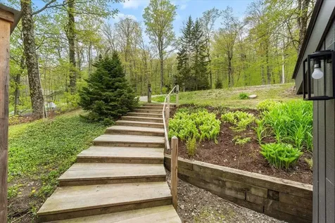 6 Roundtree Road Winhall VT 05340