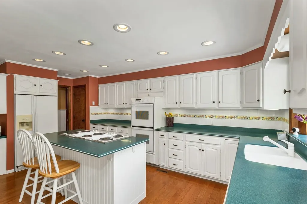 269 Forest Road Wolfeboro NH 03894