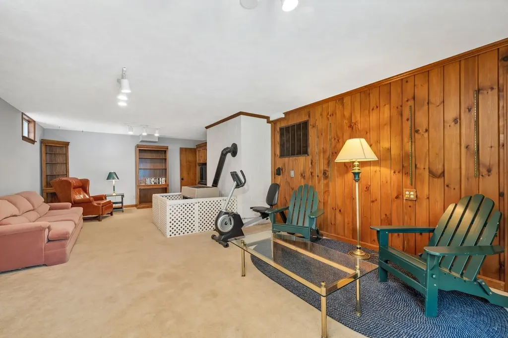 269 Forest Road Wolfeboro NH 03894