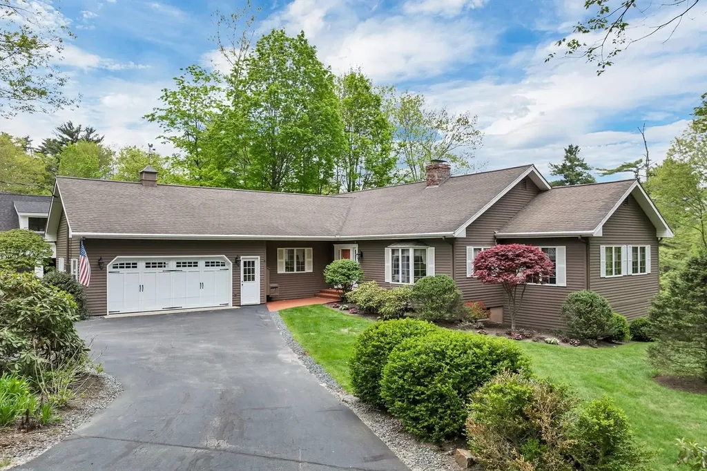 269 Forest Road Wolfeboro NH 03894
