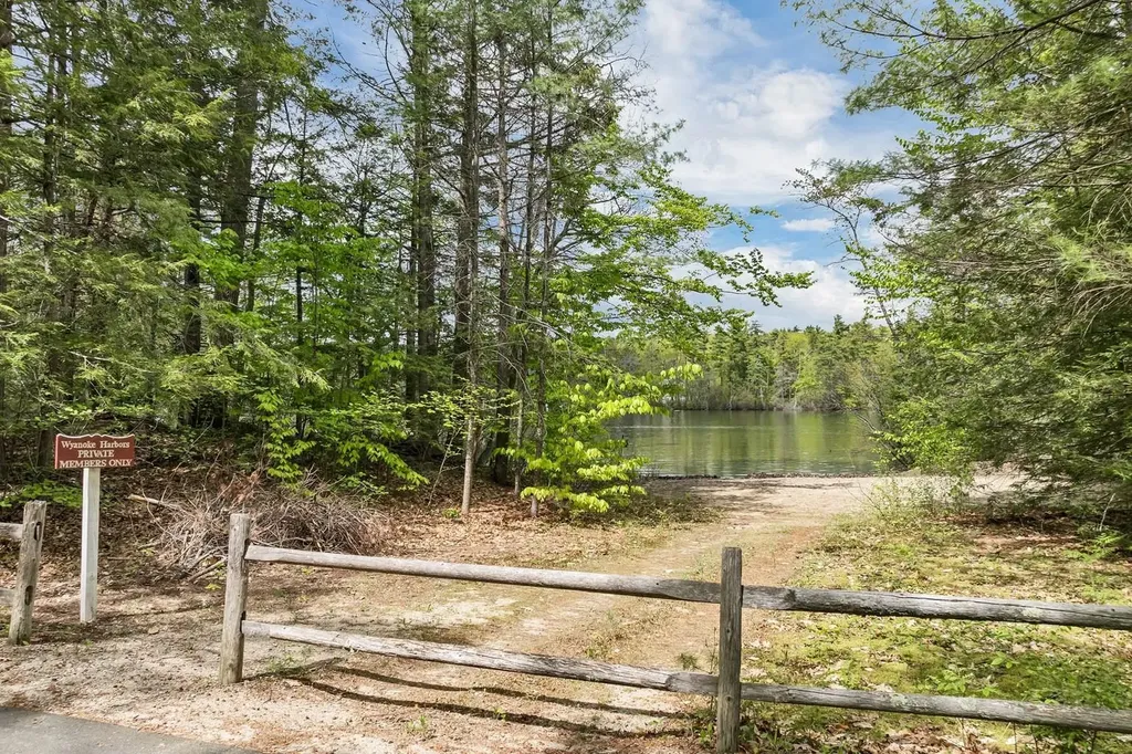 269 Forest Road Wolfeboro NH 03894