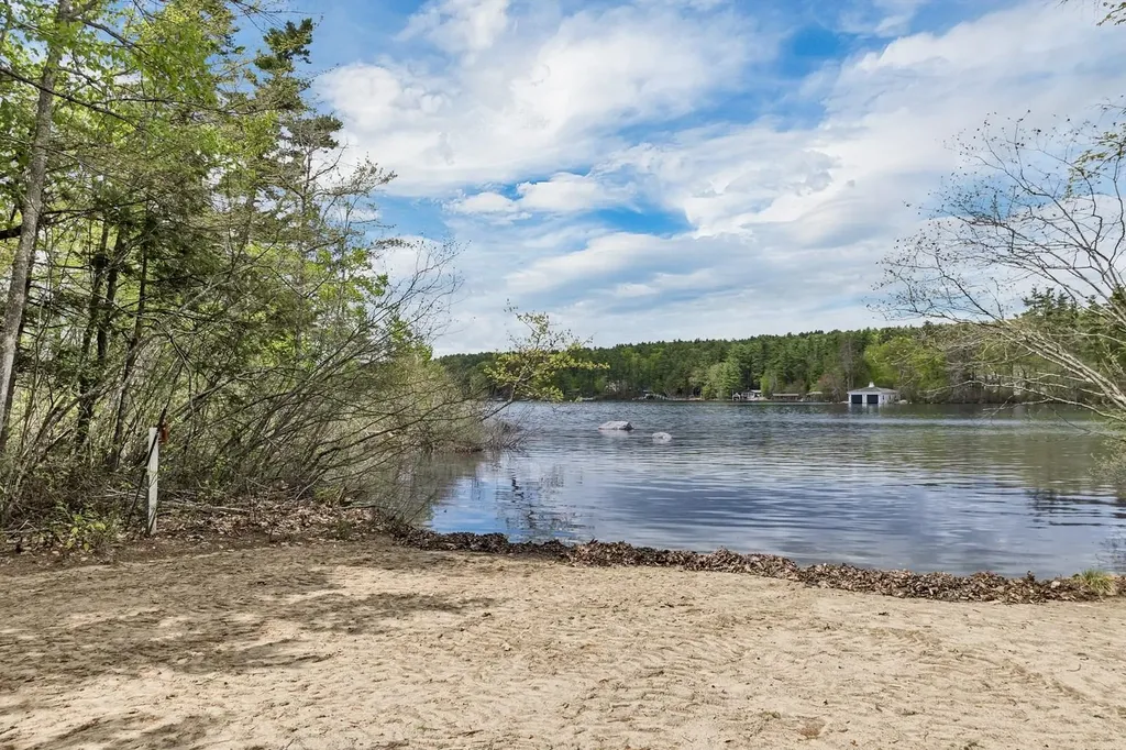 269 Forest Road Wolfeboro NH 03894