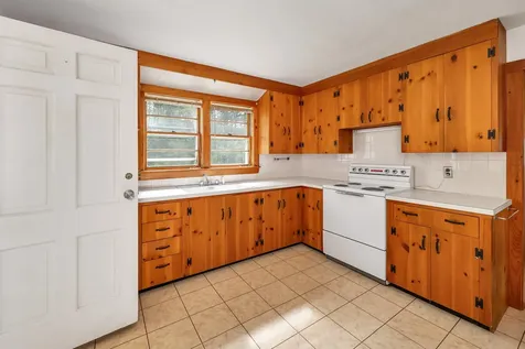 35 Canaan Road Tuftonboro NH 03816