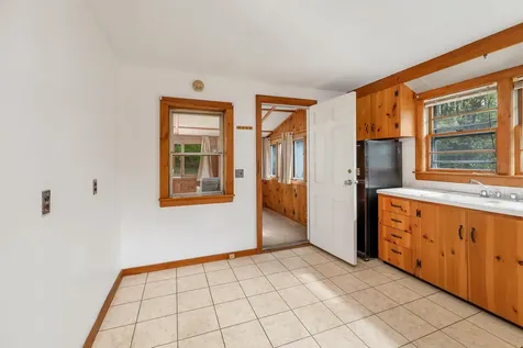 35 Canaan Road Tuftonboro NH 03816