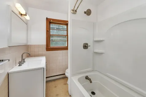 35 Canaan Road Tuftonboro NH 03816