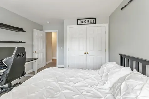 11 Summerwood Drive Hampton NH 03842