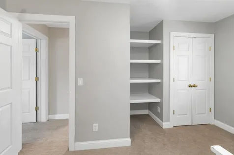11 Summerwood Drive Hampton NH 03842