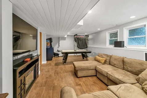 11 Summerwood Drive Hampton NH 03842