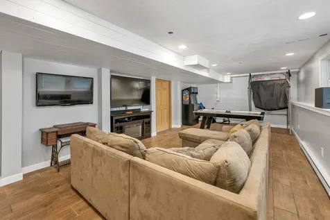11 Summerwood Drive Hampton NH 03842