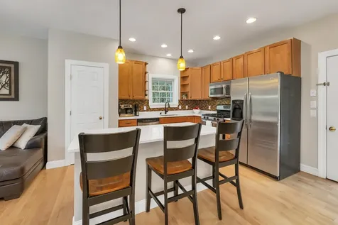 11 Summerwood Drive Hampton NH 03842