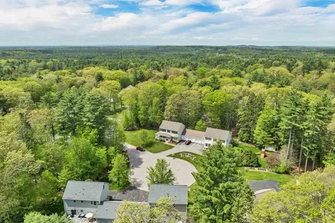 11 Summerwood Drive Hampton NH 03842