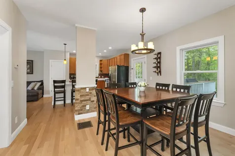 11 Summerwood Drive Hampton NH 03842