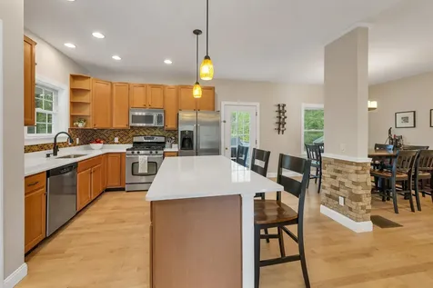 11 Summerwood Drive Hampton NH 03842