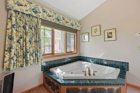 117 Tavern Road Fremont NH 03044