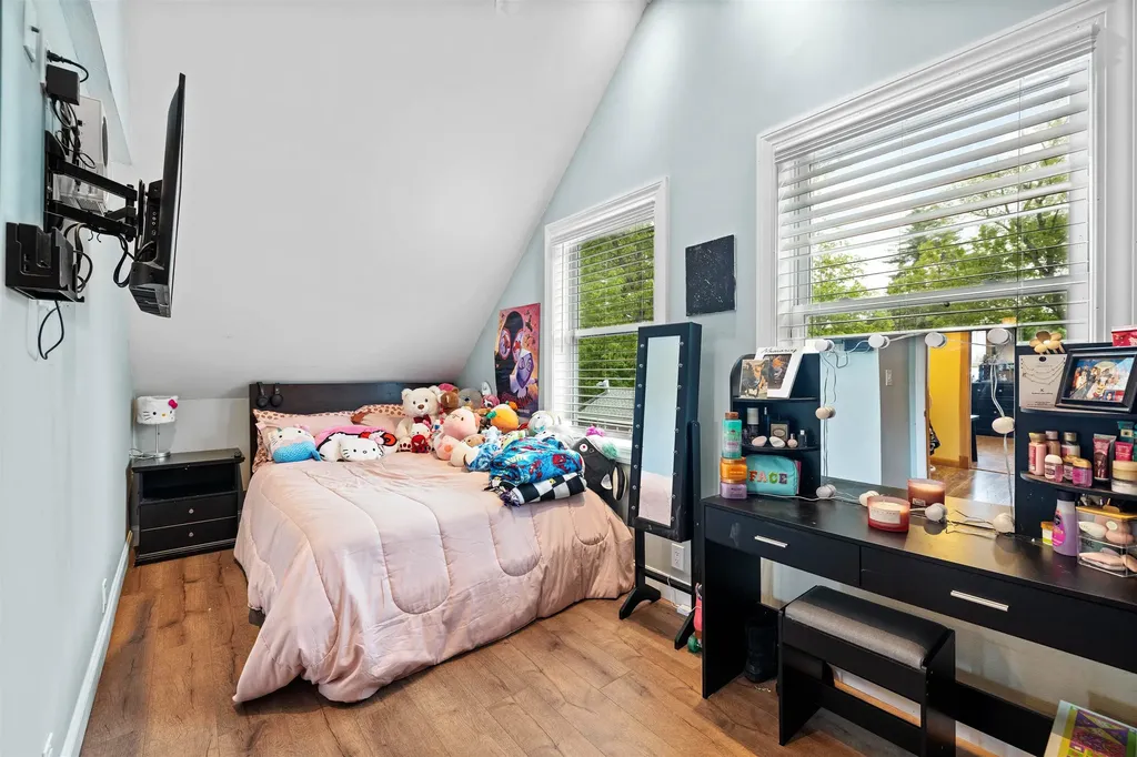 25 Linden Street Rochester NH 03867