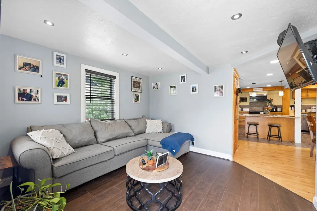 25 Linden Street Rochester NH 03867