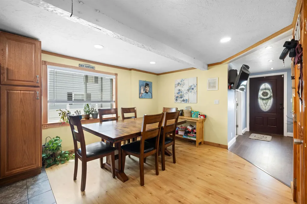 25 Linden Street Rochester NH 03867