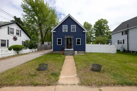 25 Linden Street Rochester NH 03867