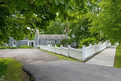 21 Main Street Bennington VT 05257